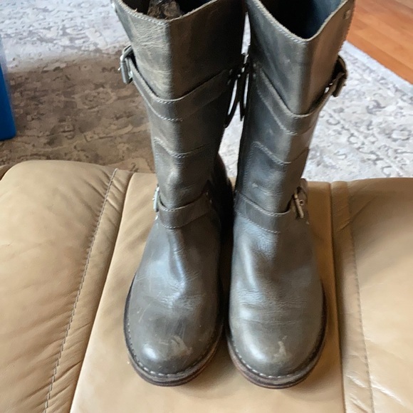 UGG Shoes - Gray green side zip ankle mid length boot sz 7.5.